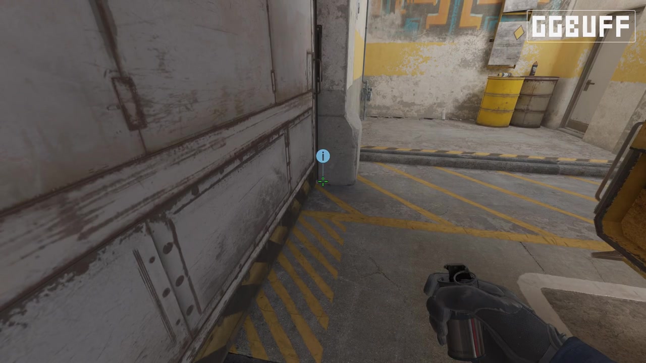 Terrorist Side Deep Smoke